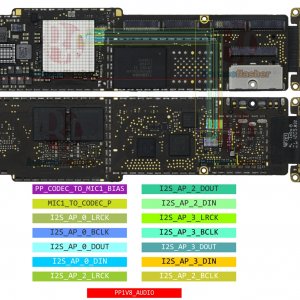 IPAD 3 WIFI MIC SPK EAR 2.jpg